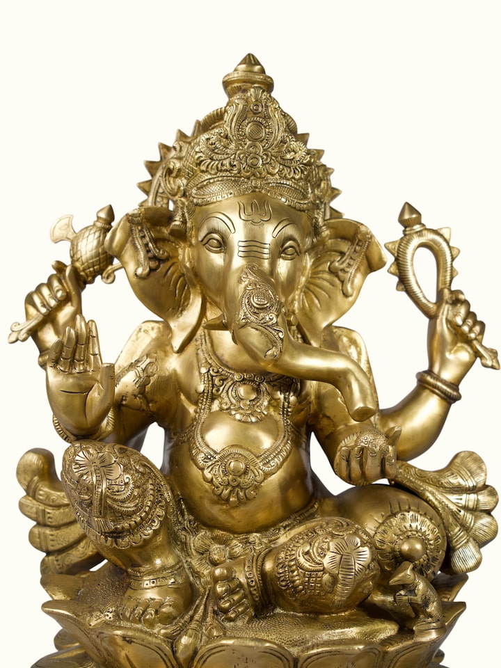 Detail view of the Brass Ganesha Lotus Sitting Idol