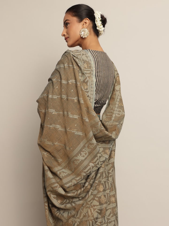Draped detail view of the Green Muslin Cotton Jamdani Saree