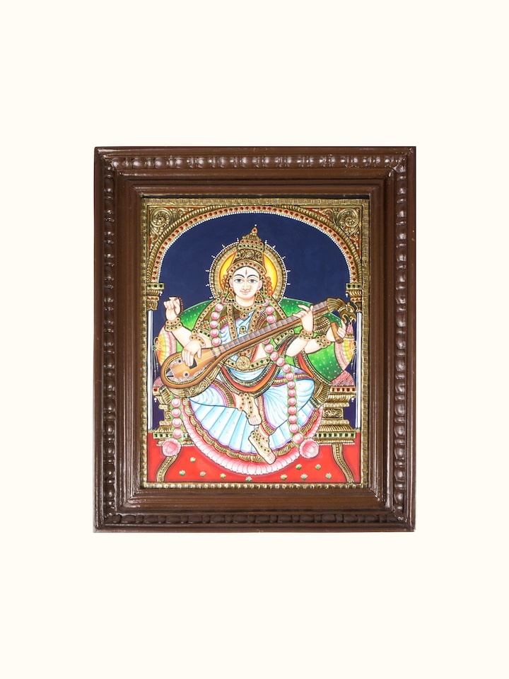 Front view of the Tanjore Saraswati Thanjavur Painting