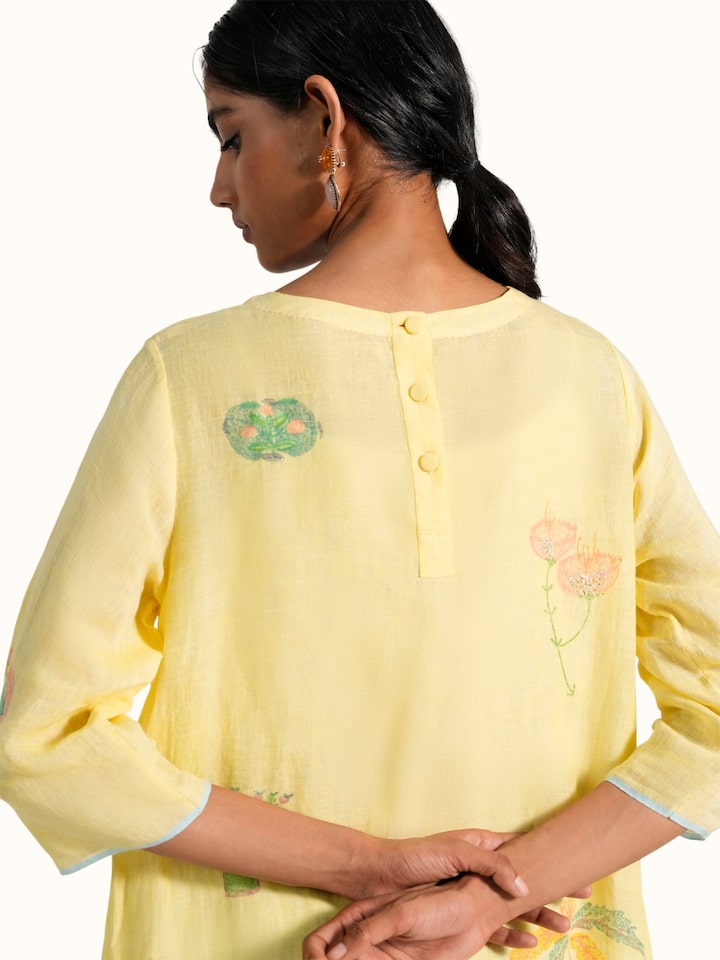 Angled view of the Yellow Linen Handloom Kurta Set