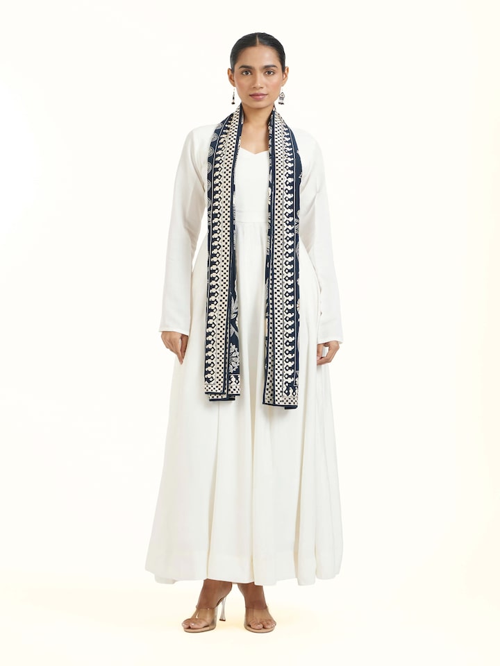 Front view of Whiskey Blue Aari Hand Embroidered Stole showcasing its traditional craftsmanship and design