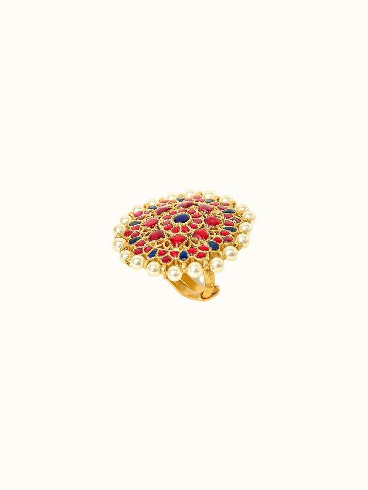 Detailed side view of the Jadau Silver Ring
