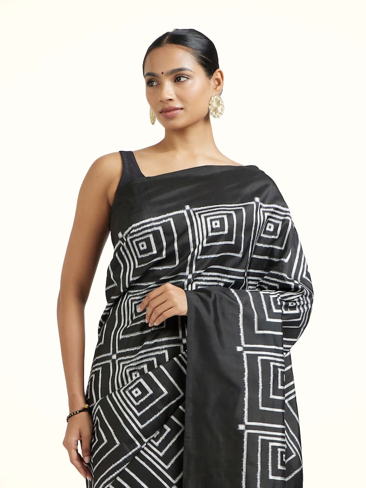 Angled view of the Black Pochampally Ikat Handloom Silk Saree