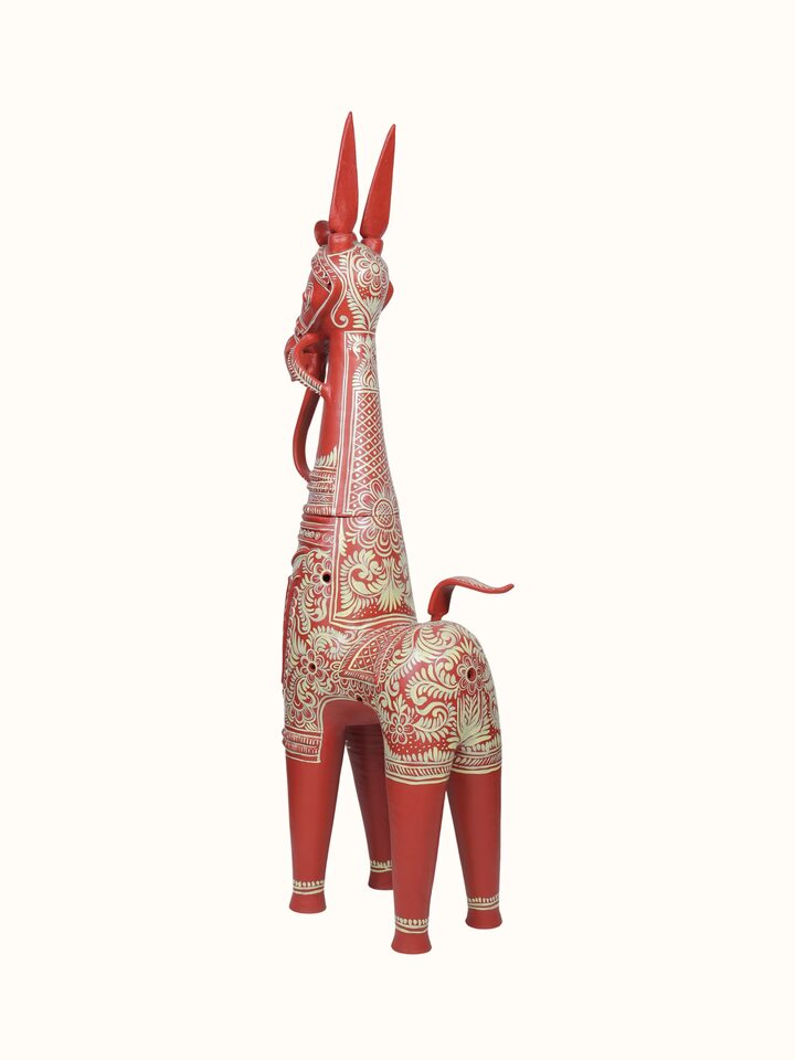 Side detail view of the Terracotta Horse Set Idol