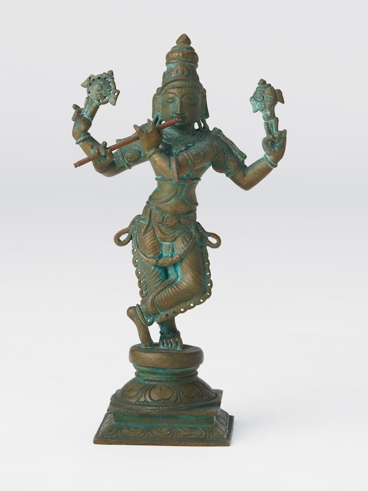 Front view of the Bronze Cast Venugopala Idol