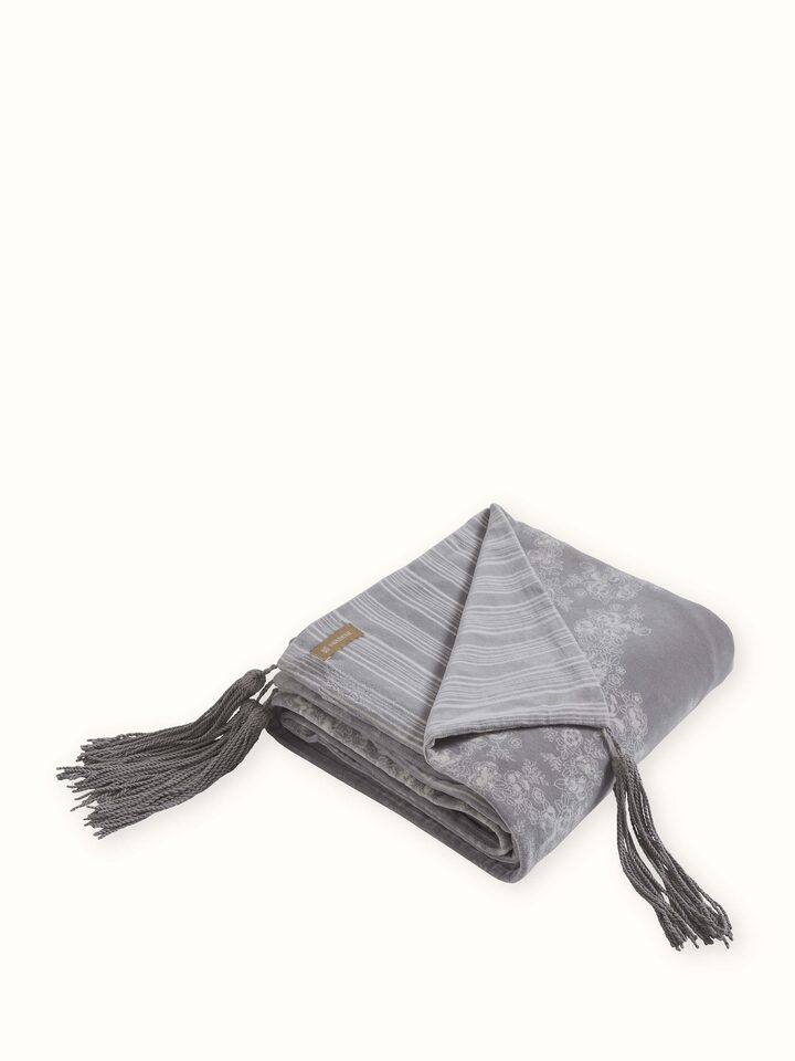 Shivranjini Handblock Printed Light Grey Floral Border Throw