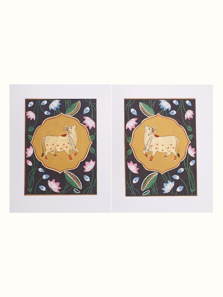 Front view of the Cow Kamal Talai Pichwai Painting