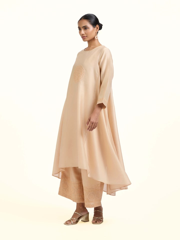 Side view of the Beige Chanderi Cotton Silk Chikankari Kurta