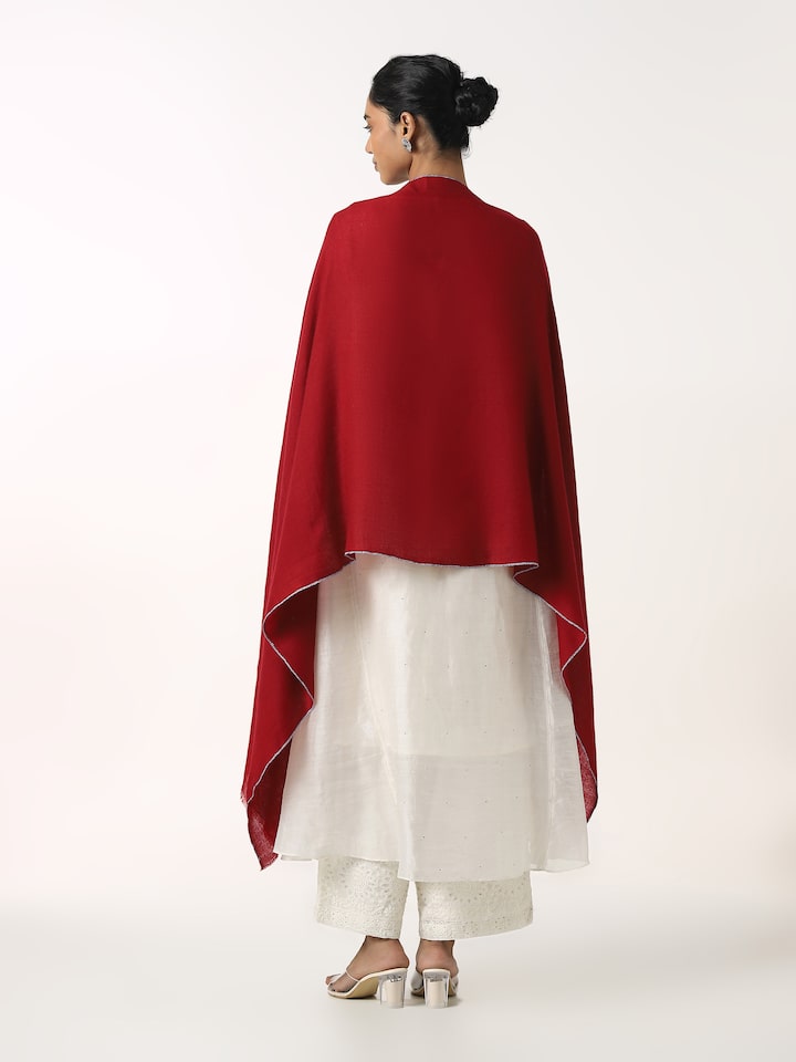 Back view of maroon Pashmina kaaj embroidered handwoven stole displaying complete weave