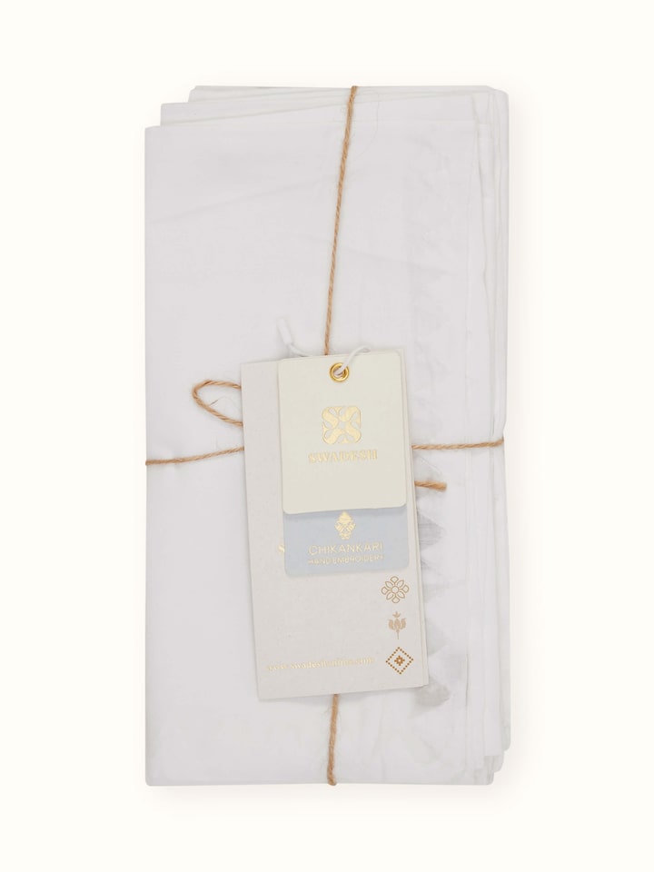 Shubra Daraz white Solid Cotton Chikankari Hand Embroidery Dinner Napkins (6 Pcs)