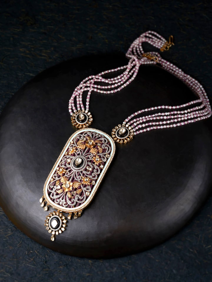 lifestyle view of open setting 14 karat gold long necklace