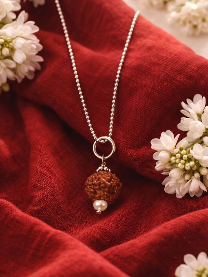 Side-angle view of the Gemstone Panchmukhi Rudraksha & Pearl Silver Necklace