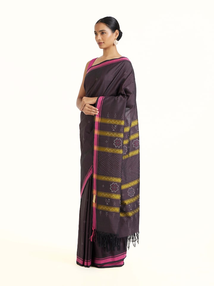 Angled view of the Brown Cotton Silk Tangalia Saree