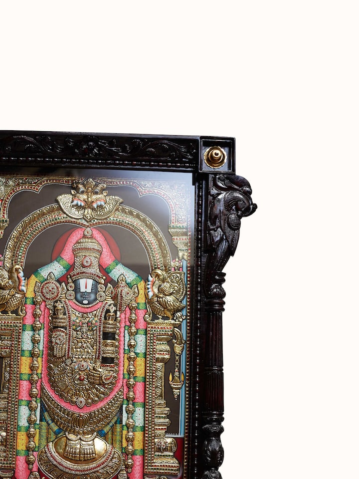 Detailed view of the Balaji Thanjavur Painting
