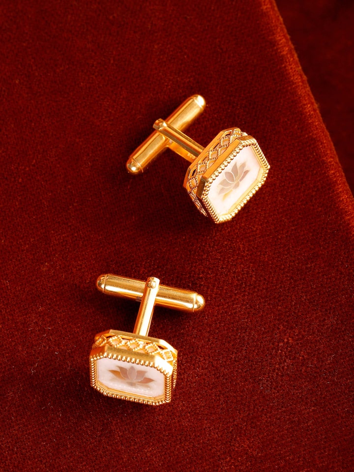 Lifestyle view of the Parchinkari Silver Cufflinks