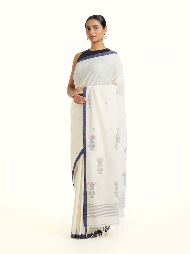 Side view of the Blue Cotton Bengal Saree