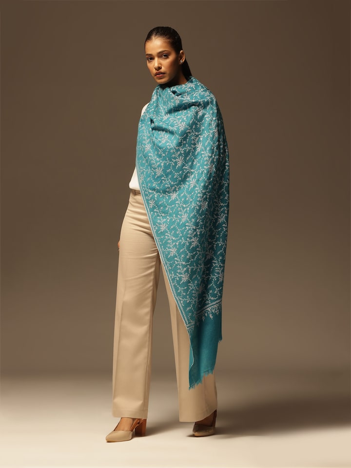 Styled view of Falak Pashmina Sozni Embroidered Stole draped on the shoulder showing the drape