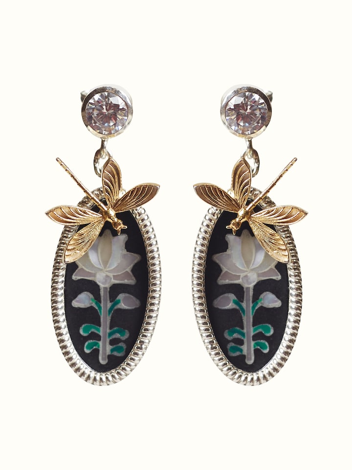 Front view of the Parchinkari Silver Drop Earrings