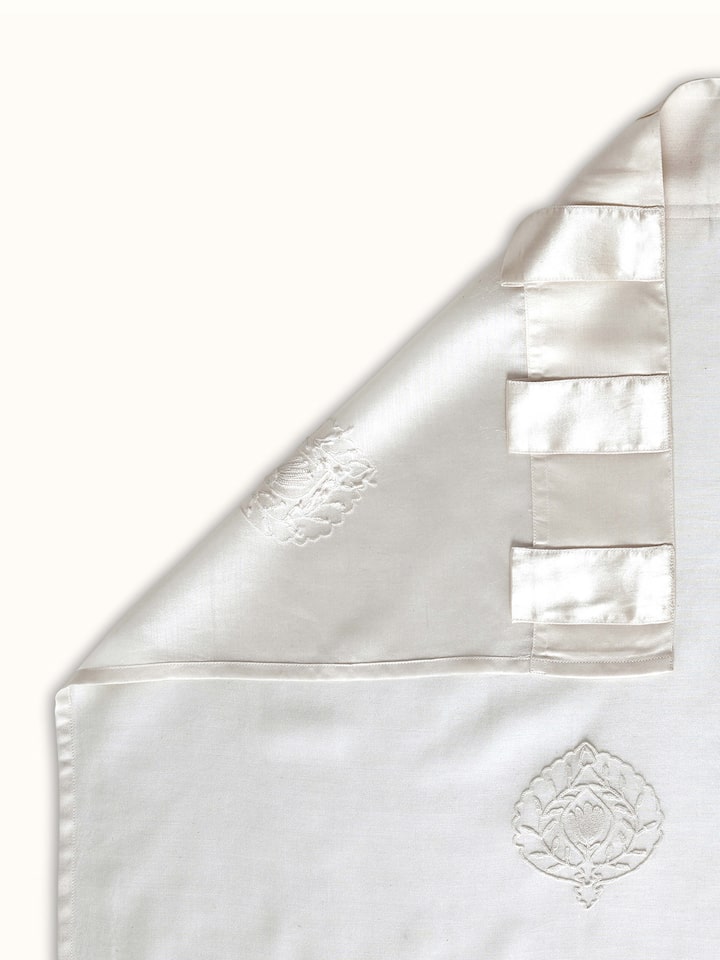 Razza Ivory Buti Cotton Silk Kashmir Chain Stitch Hand Embroidery Sheer Curtain (9 Ft)