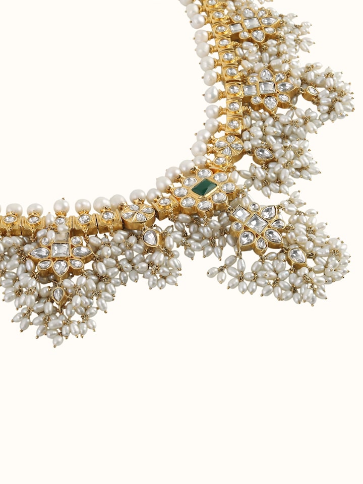 Detail shot of Guttapusalu silver long necklace