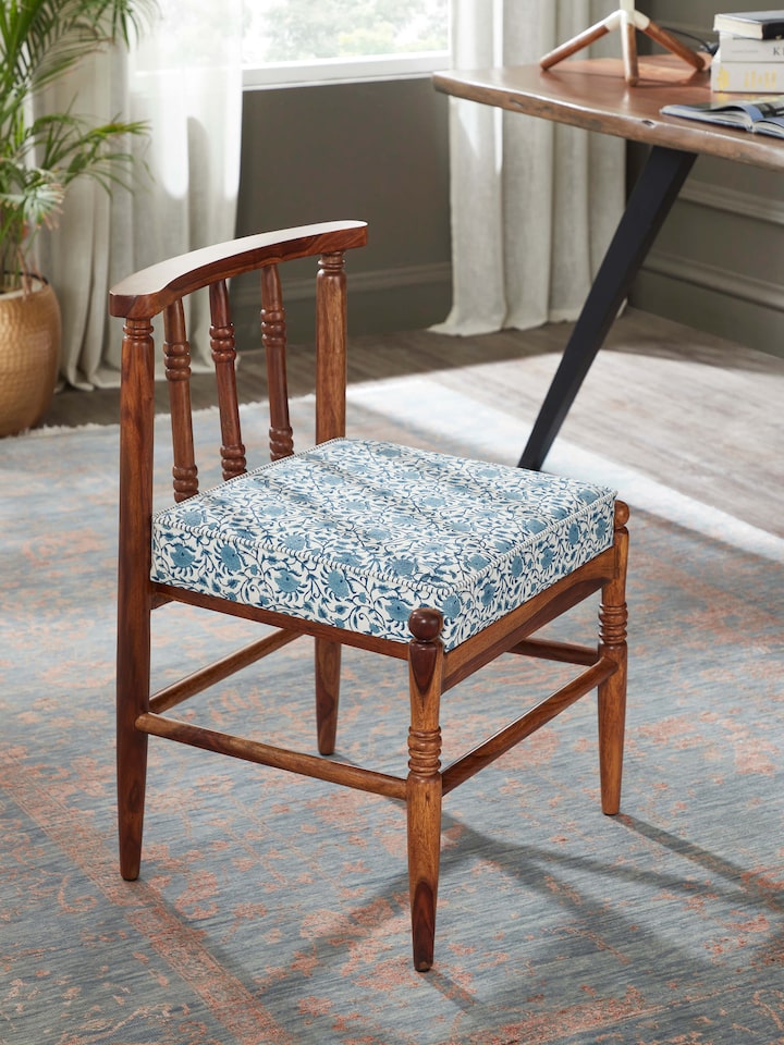 lifestyle view of upholstered sheesham study chair