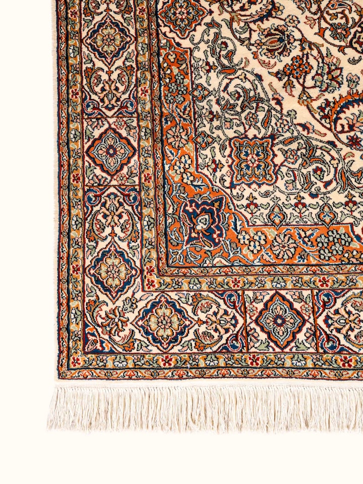 Traditional Persian ivory Sadakdar Kashmir silk hand-knotted runner, detail shot of pattern
