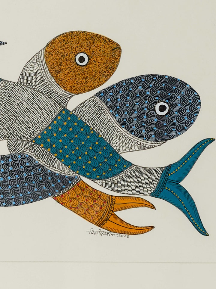 Detail view of the Three Fishes Gond Art