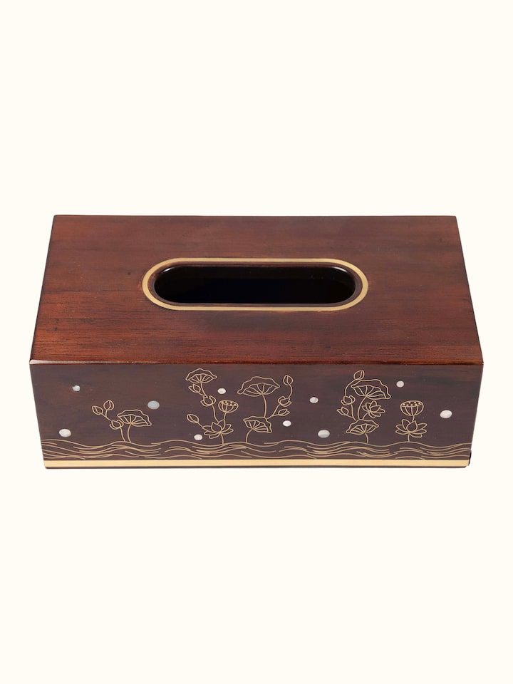 Close-up of Kamal Tarkashi teak wood rectangular tissue box highlighting the tarkashi brass wire inlay