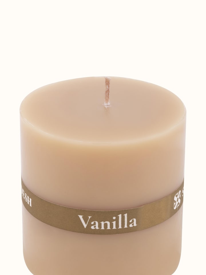 Top-down view of Vanilla pillar candle (3 inches) showcasing its even burn surface.
