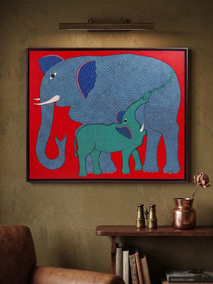 Left-side view of the Silent Bond Gond Art