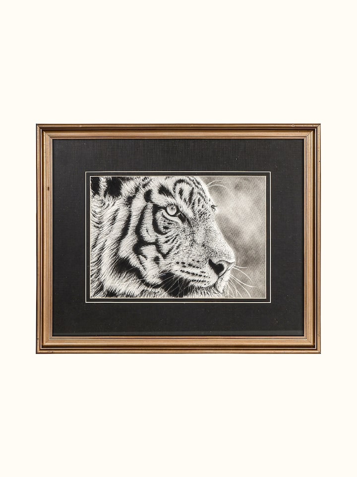 Front view of the Tiger on Hunt Miniature Painting