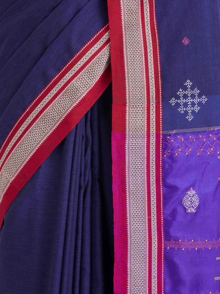 Detailed view of Blue Cotton Silk Kasuti Embroidered Saree focusing on the fine craftsmanship and texture