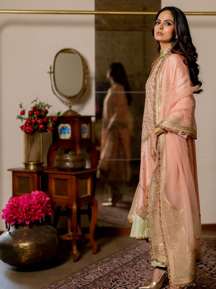 Side view of the Blush Pink Silk Hand Daman Embroidered Long Yoke Kurta Set (2 Pcs)