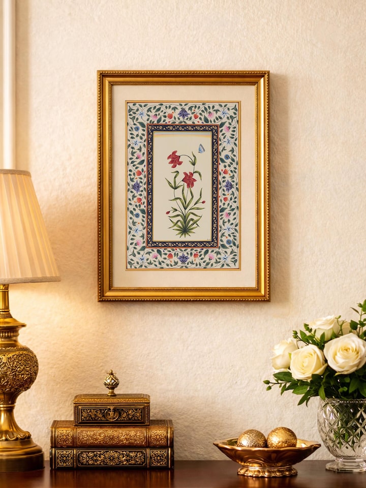 Side view of the Lily Floral Boarder Miniature Painting