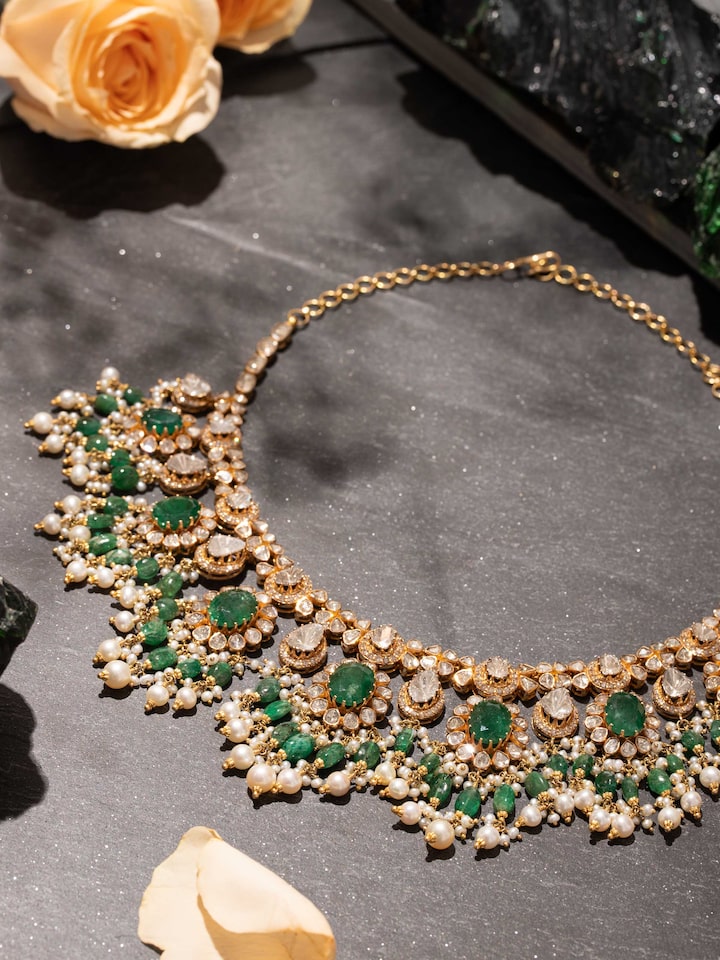 Alternate lifestyle view of the Dank Polki 18 Carat Gold Choker