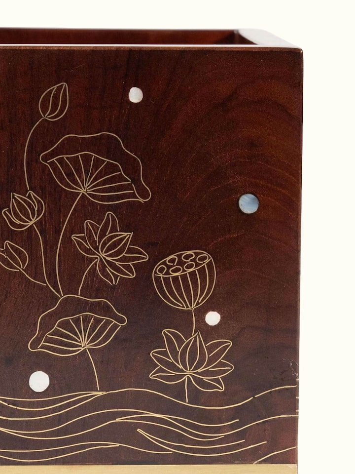 Detail view of Kamal Tarkashi Teak Wood Tooth Brush Holder highlighting the handcrafted detailing and finish, in an alternate close-up