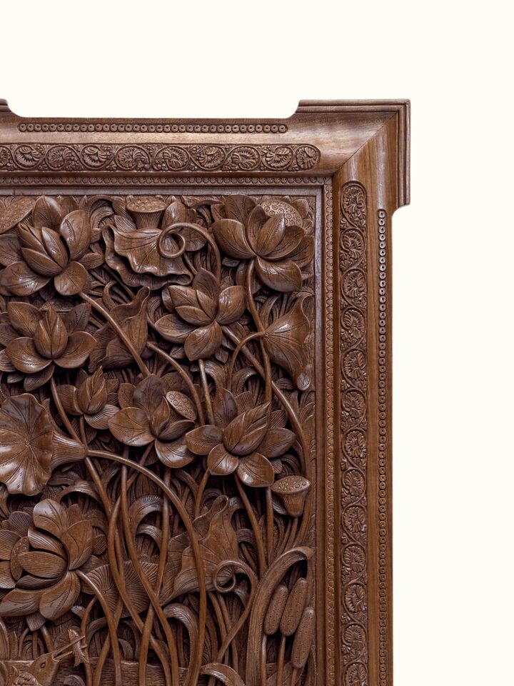 Detail view of the Jalwa E Chaman Wall Panel