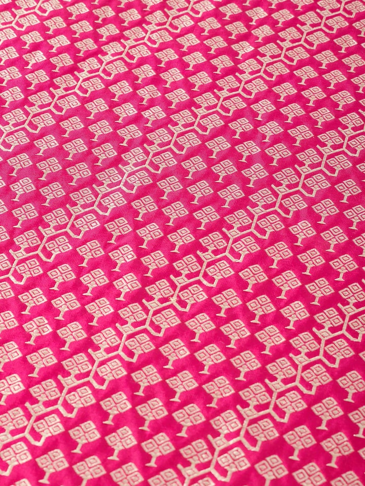 Avasa Pink Diagonal Stripe Banarasi Silk Brocade Handloom Table Runner
