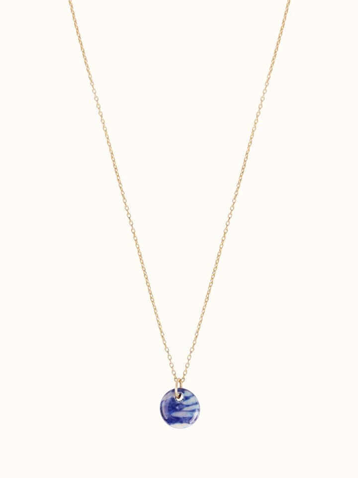 Front view of Ceramic Pendant & Chain
