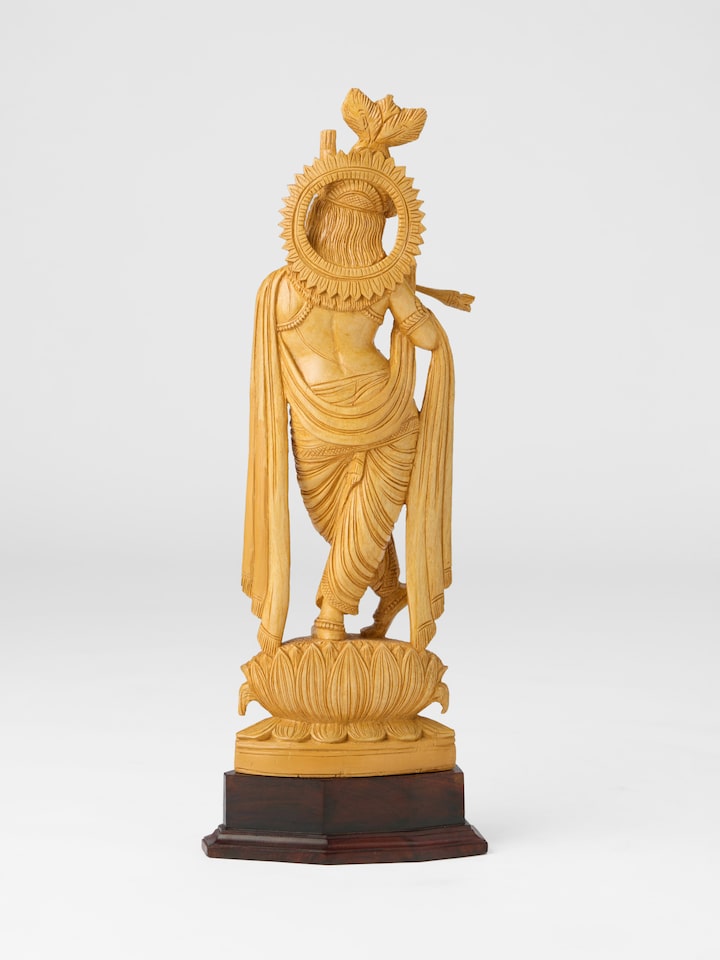 Bottom view of the Wood Carved Padmaleela Gopala Idol