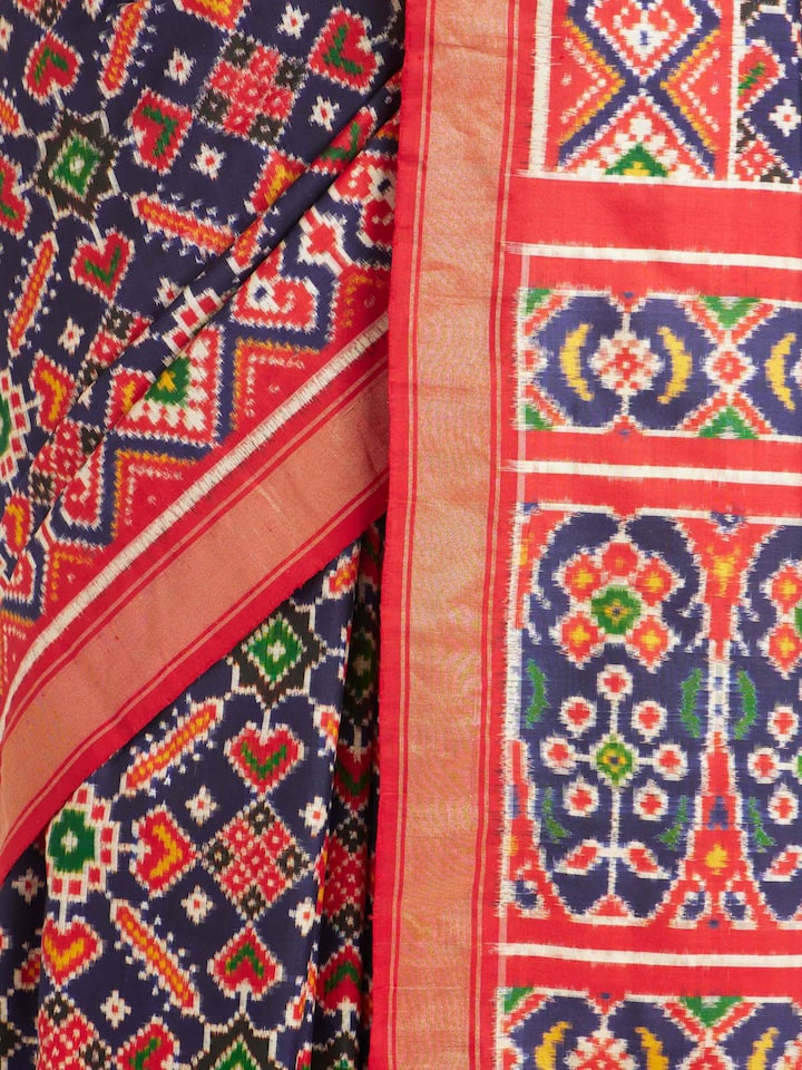 detail view of navy double ikat silk saree pattern