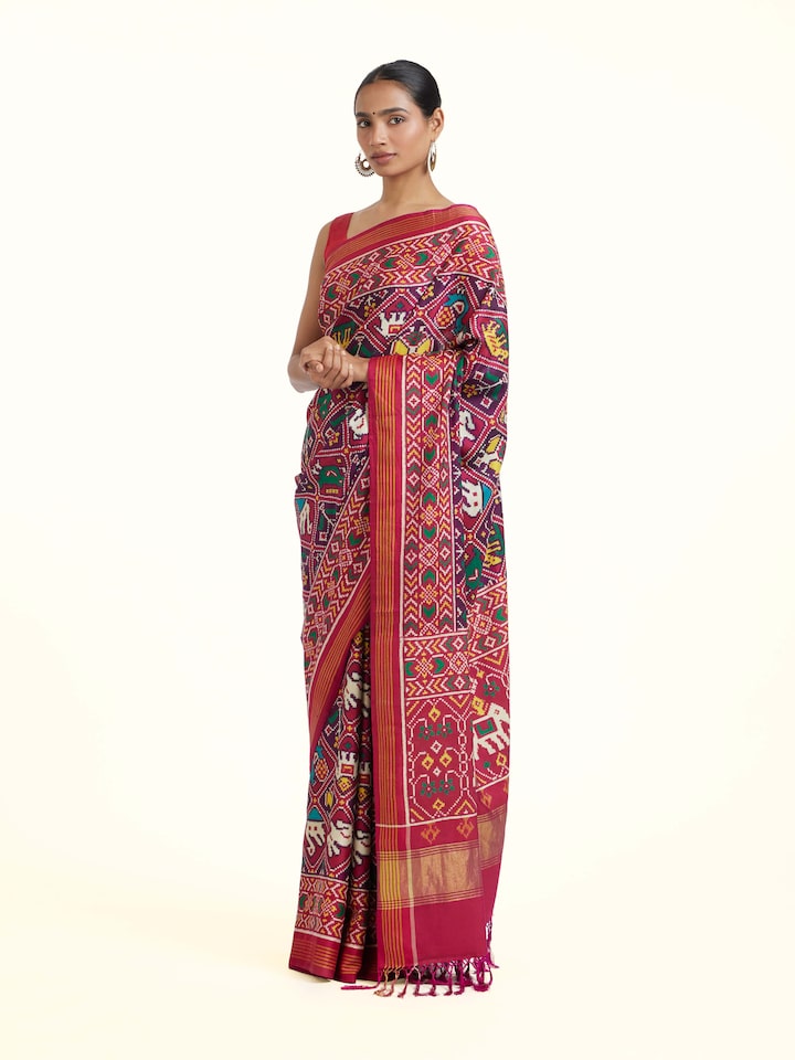Side view of the Silk Patan Patola Double Ikat Saree