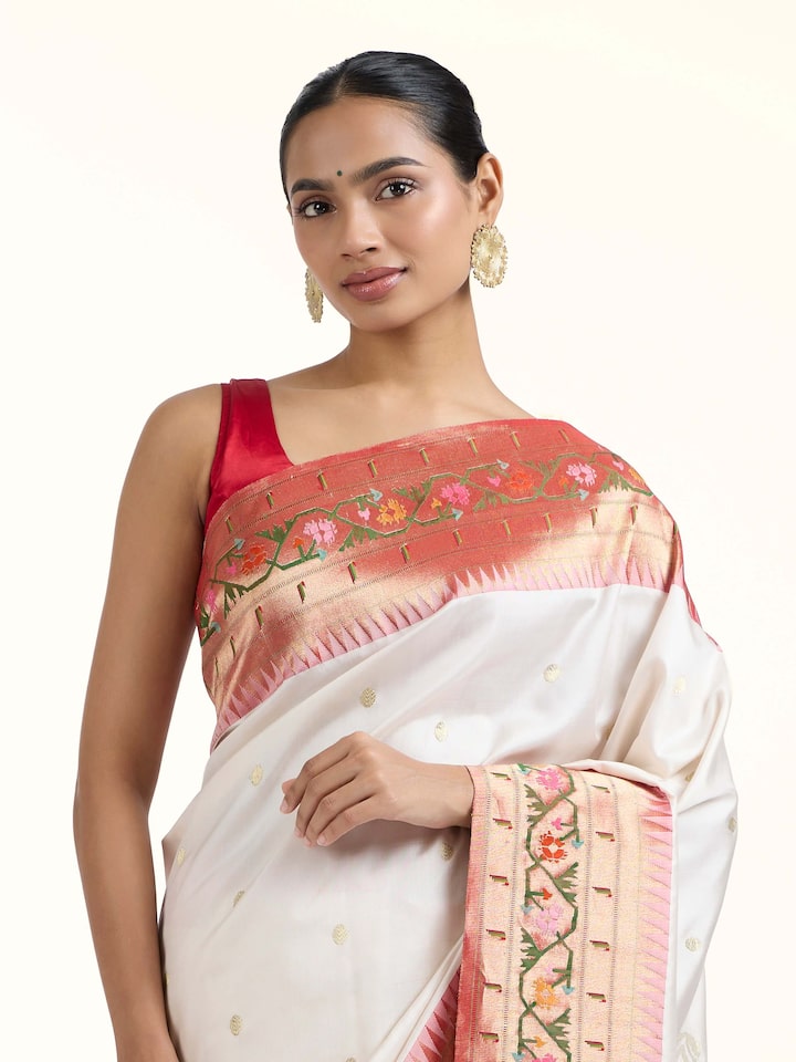 Angled view of the Raahini Silk Paithani Saree