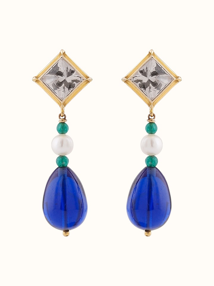 Front view of Dank Polki gold drop earrings with uncut Polki stones in a heritage-inspired gold setting.