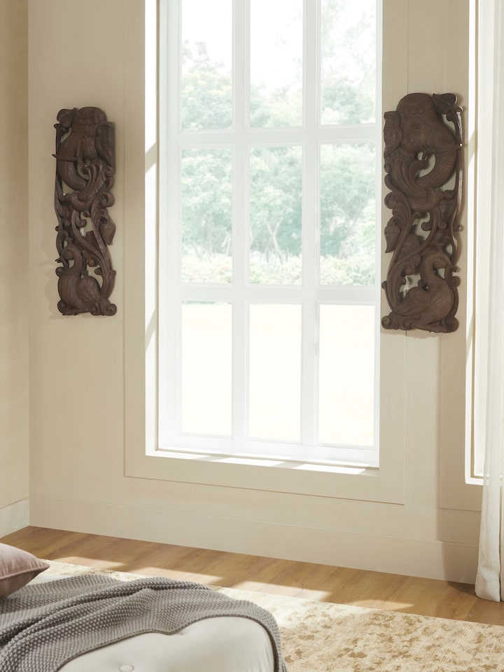 Side view of the Wood Carved Elephant Face Brackets