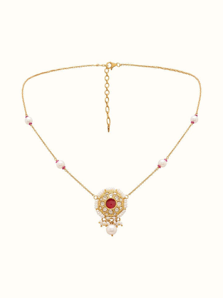 Thappa 22 Karat Gold Pendant & Chain