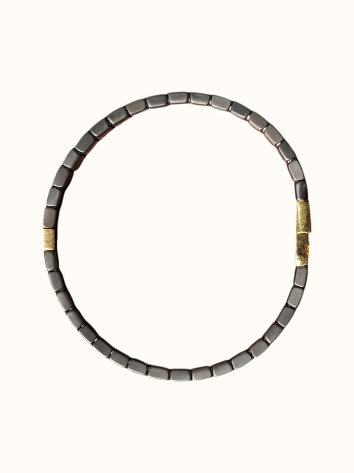 Back view of the Open Setting Diamond 14 Karat White Gold Bracelet