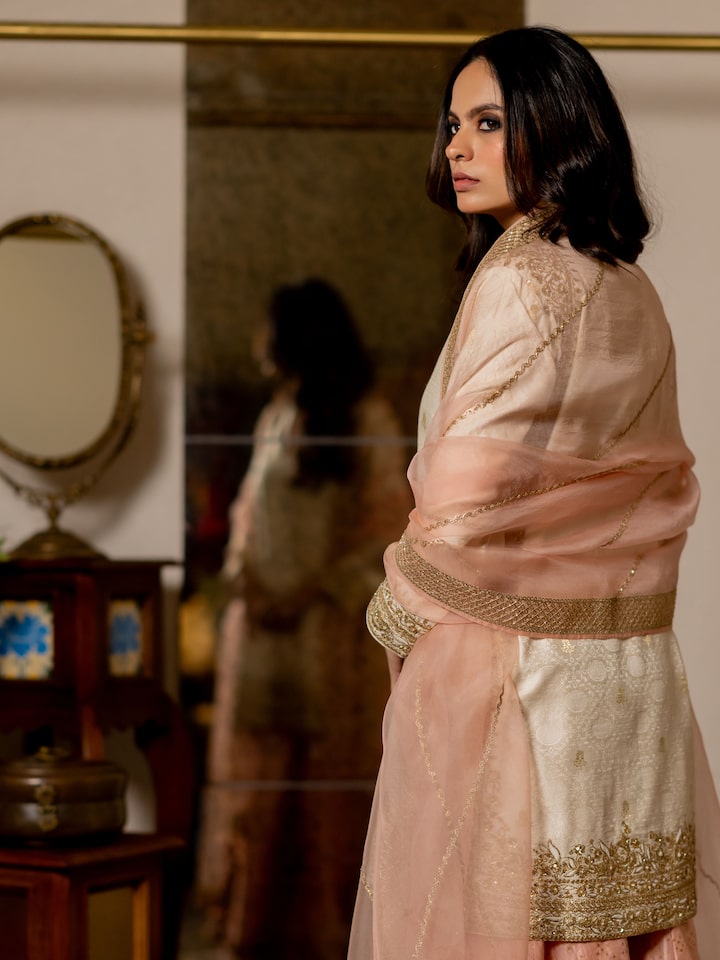 Draped detail view of the Blush Pink Silk Leheriya Embroidered Organza Dupatta