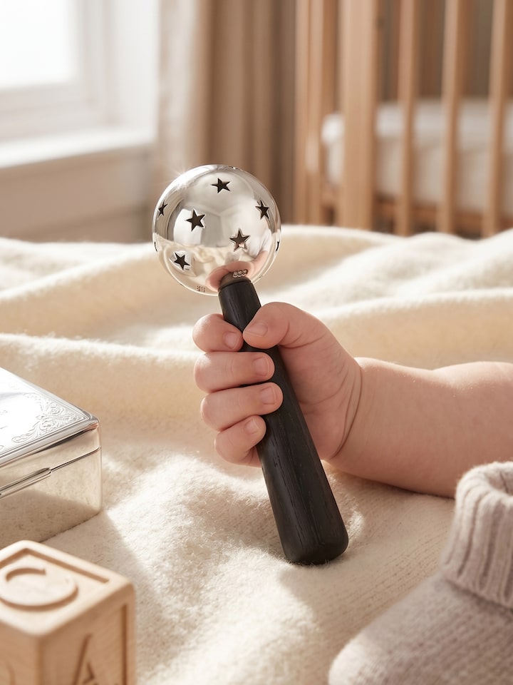 Front view of the Silver Star Rattle