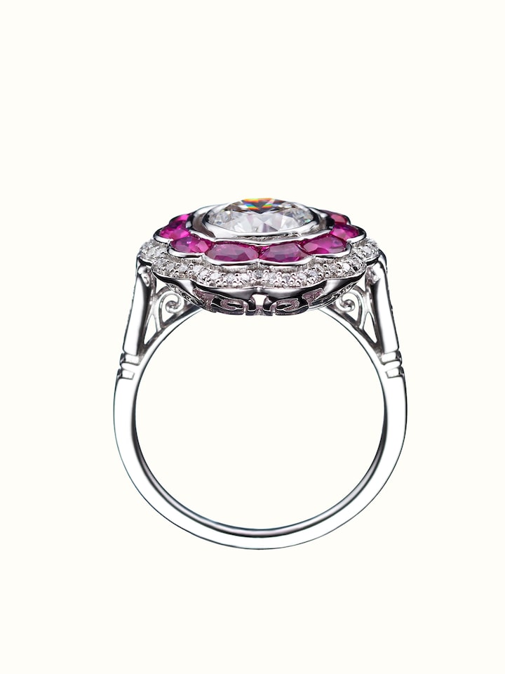 back view of open setting 14 karat gold ring